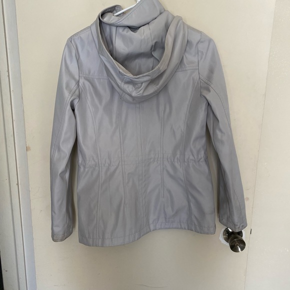 Jacket - Picture 2 of 5